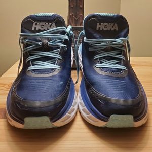 Hoka Bondi Size 9D women's